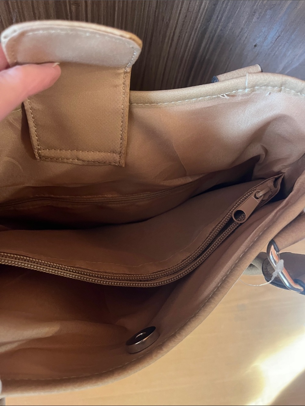 George Tan Handbag - Picture 6 of 6